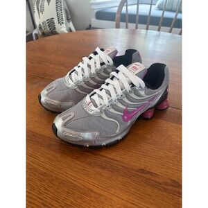 Nike Shox 2007 Metallic Silver Pink Running Shoes Womens 8 Vintage